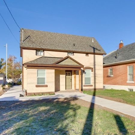 Convenient Logan Apartment - 1 Block To Town! Exterior foto